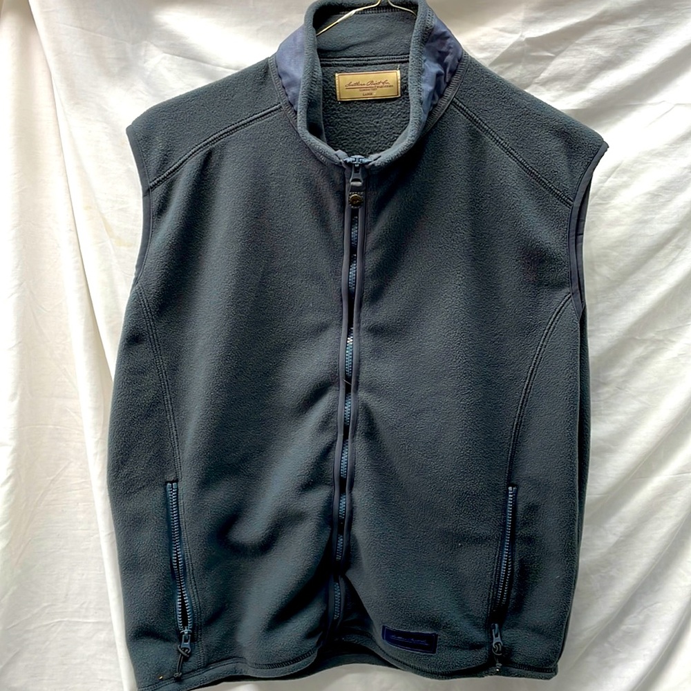 Southern point co Camden vest field series men sz L